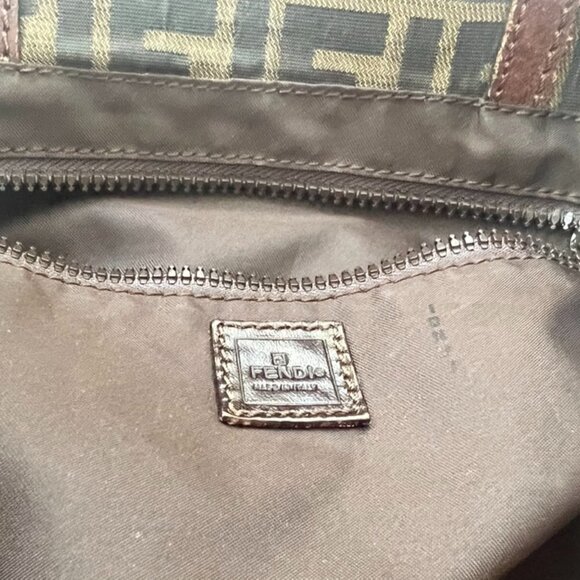 Fendi Tonal brown calf leather FF logo tote bag / FAN - Picture 5 of 6